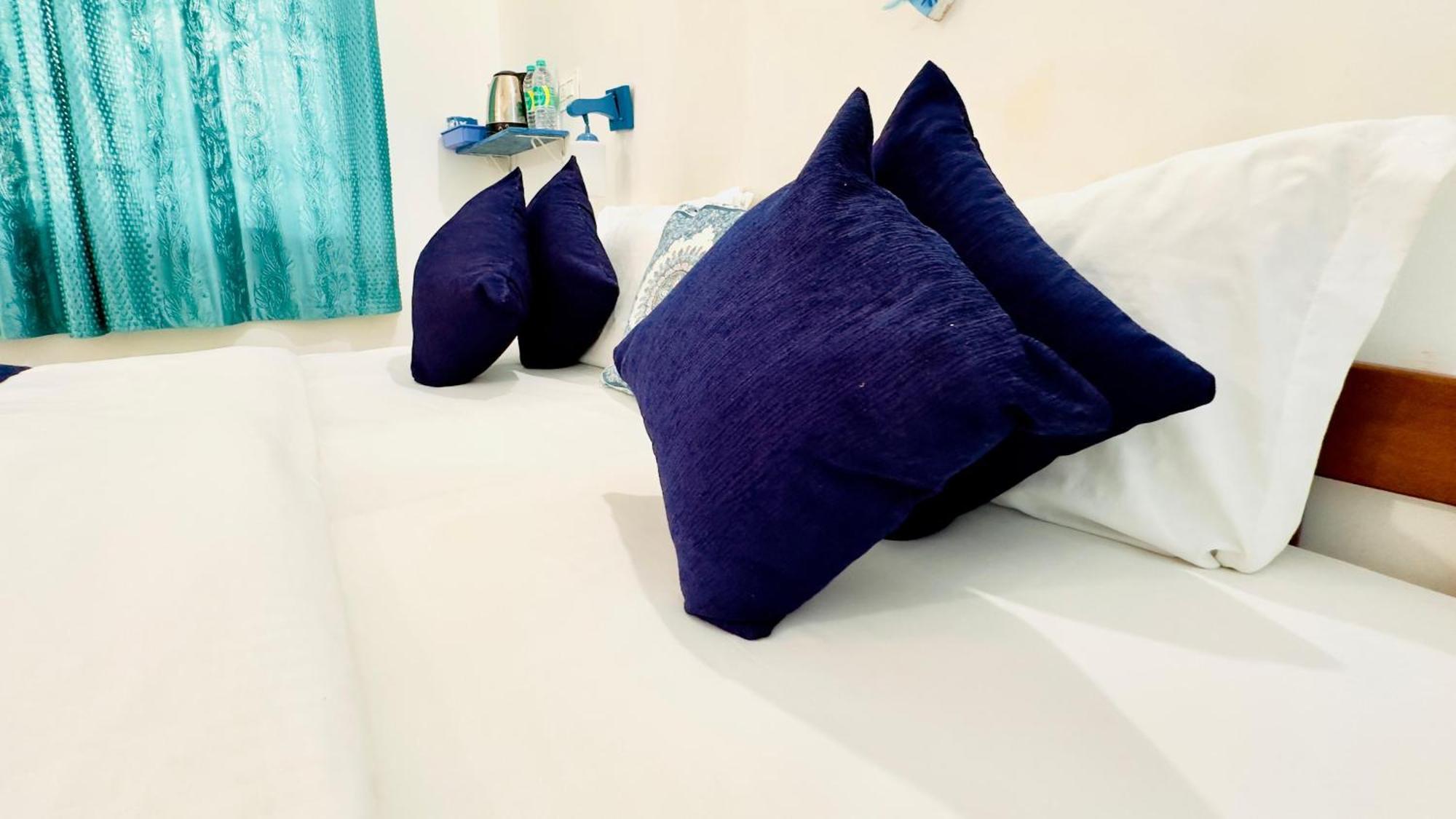 Omkar Wellness Inn 阿姆波尔 外观 照片